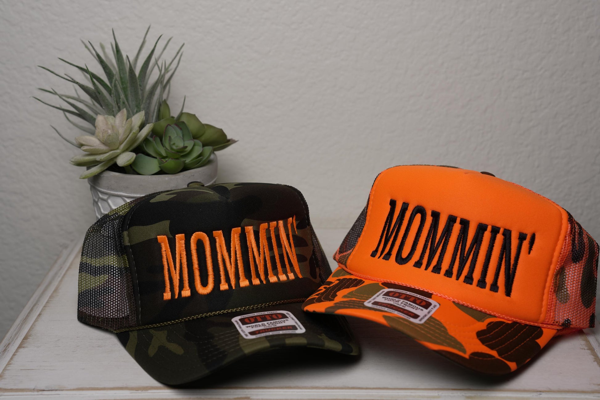 MOMMIN' Embroidered trucker hat, foam front