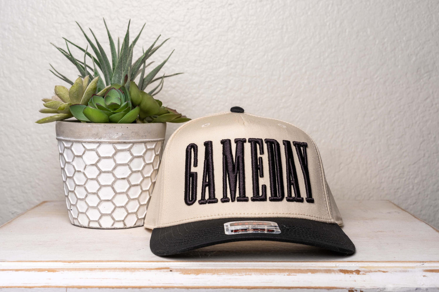 GAMEDAY, Puff/3D embroidered trucker hat